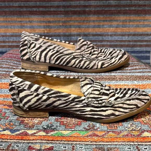 Born Zebra Print Women's Loafers - Picture 3 of 5